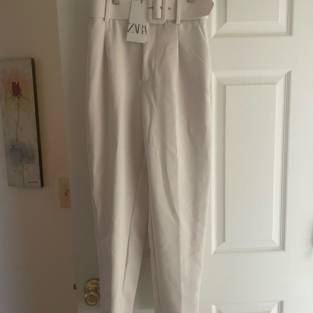 NWT Zara Cream Belted Pants